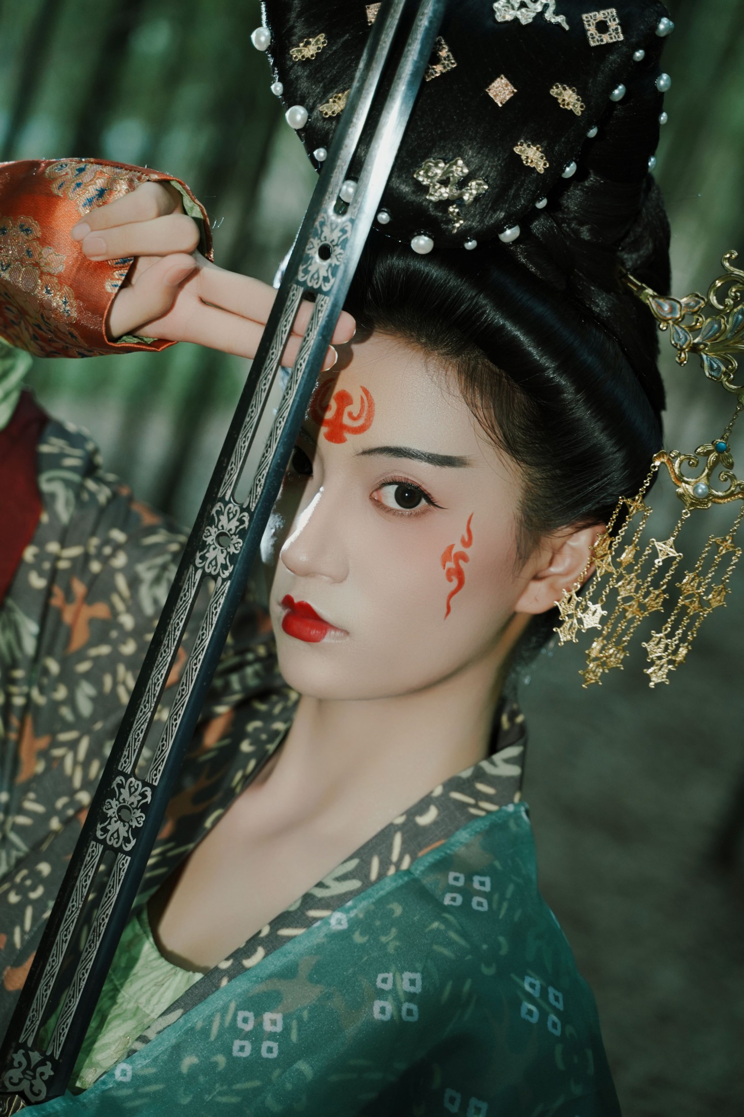 图片[4]-周粥 – 《野心比美貌更锋利》[17P]-COS写真在线网
