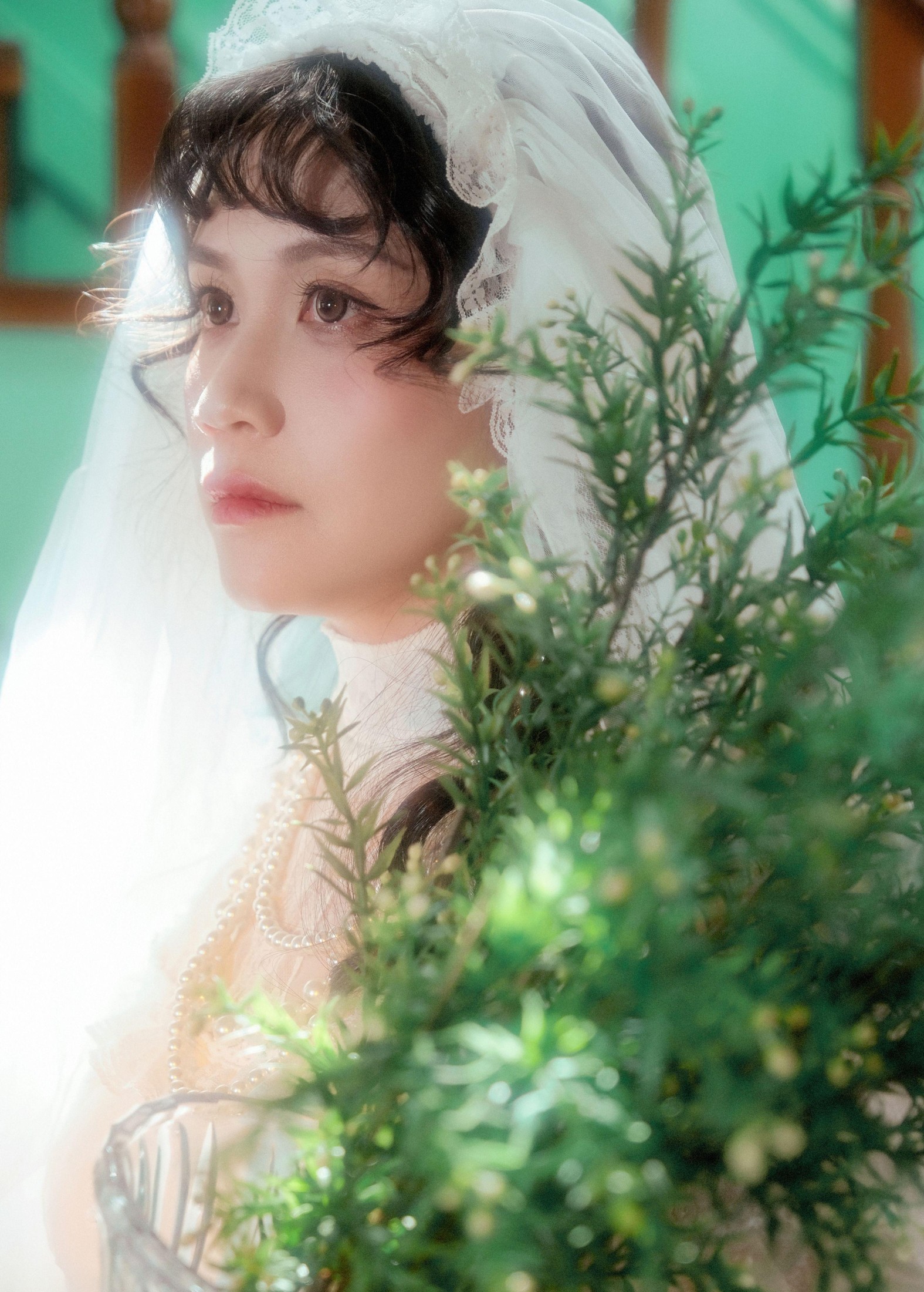 图片[2]-钟灵 – 《复古婚纱》[27P]-COS写真在线网