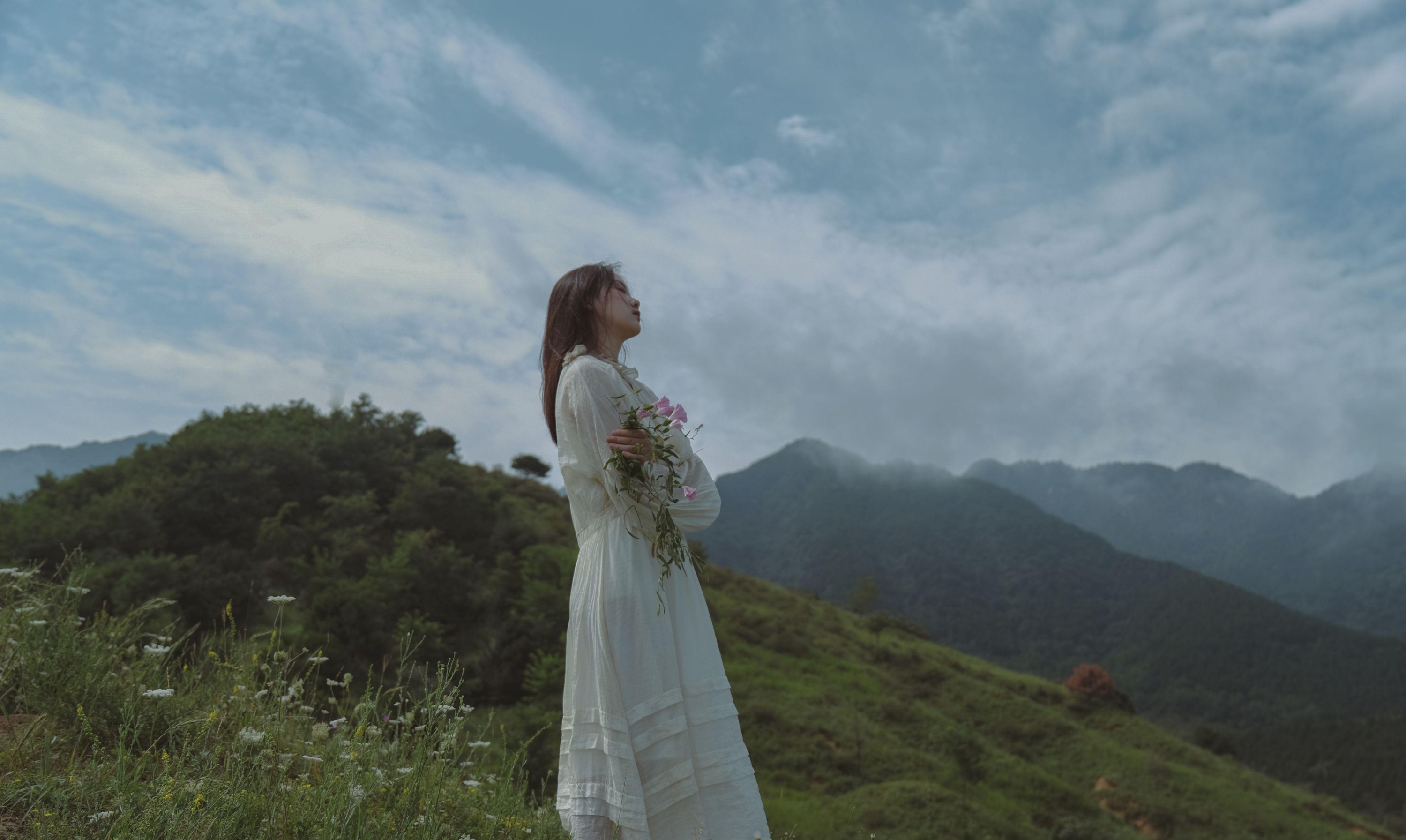 图片[2]-Lik – 《那远山呼唤我》[20P]-COS写真在线网