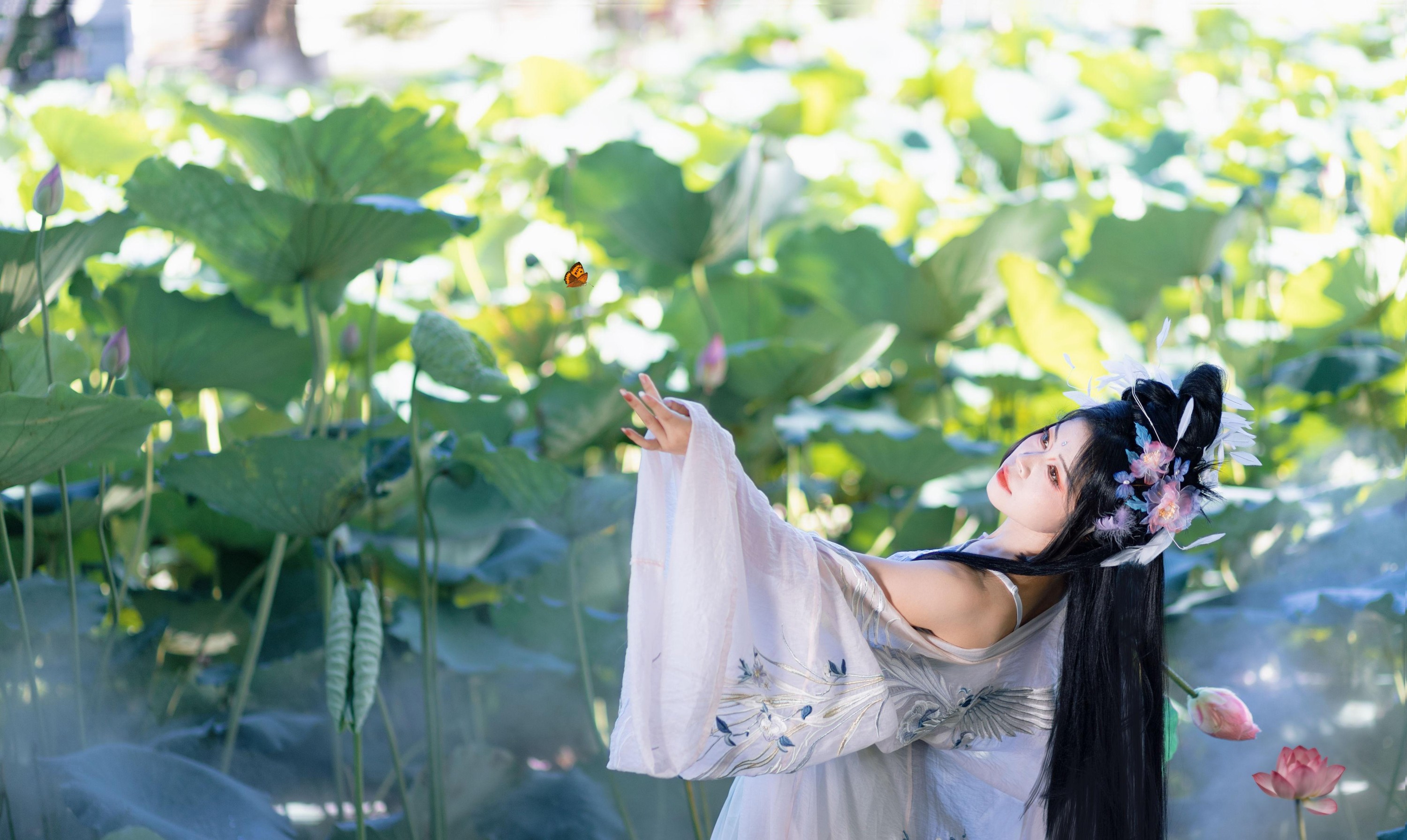 图片[2]-星梓 – 《好运莲莲》[15P]-COS写真在线网