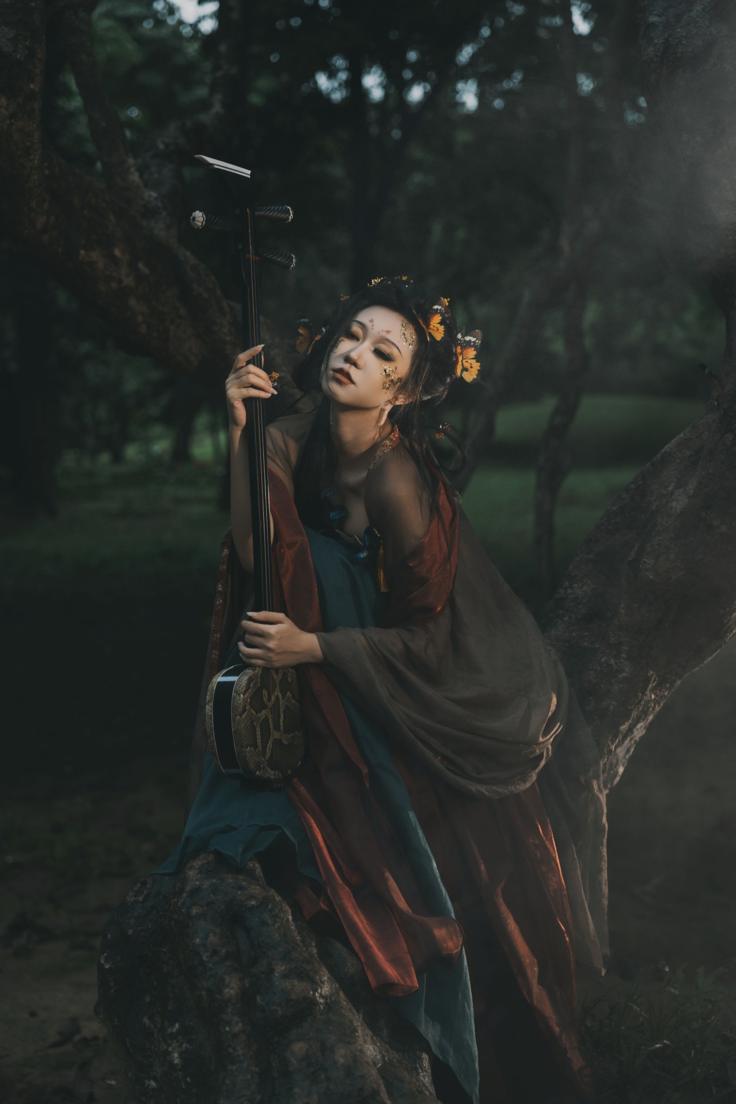 图片[5]-是琳琳呀 – 《枯蝶》[25P]-COS写真在线网