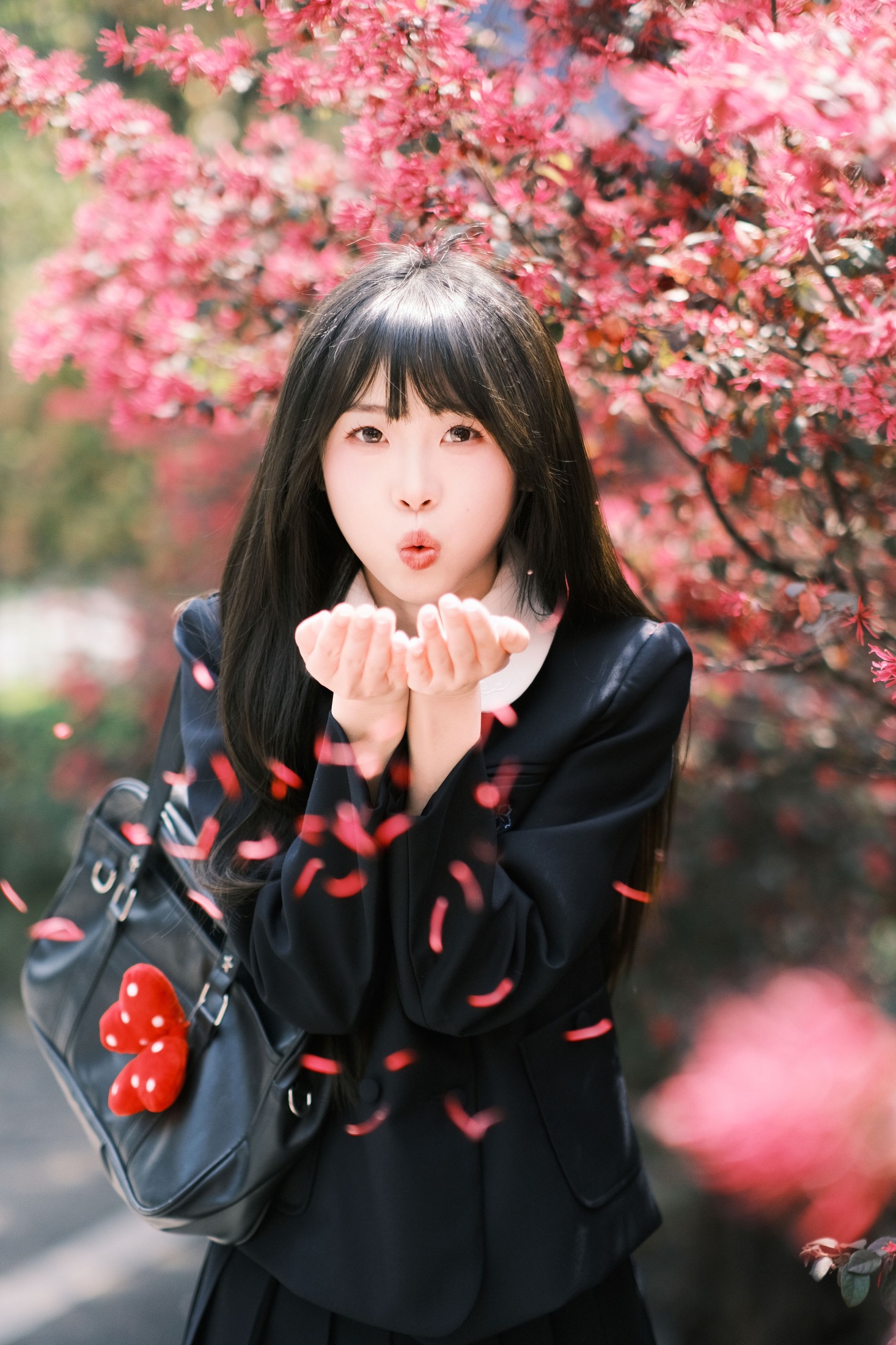 图片[3]-10 – 《想不到吧路边绿化的红继木拍出来这么好看》[18P]-COS写真在线网