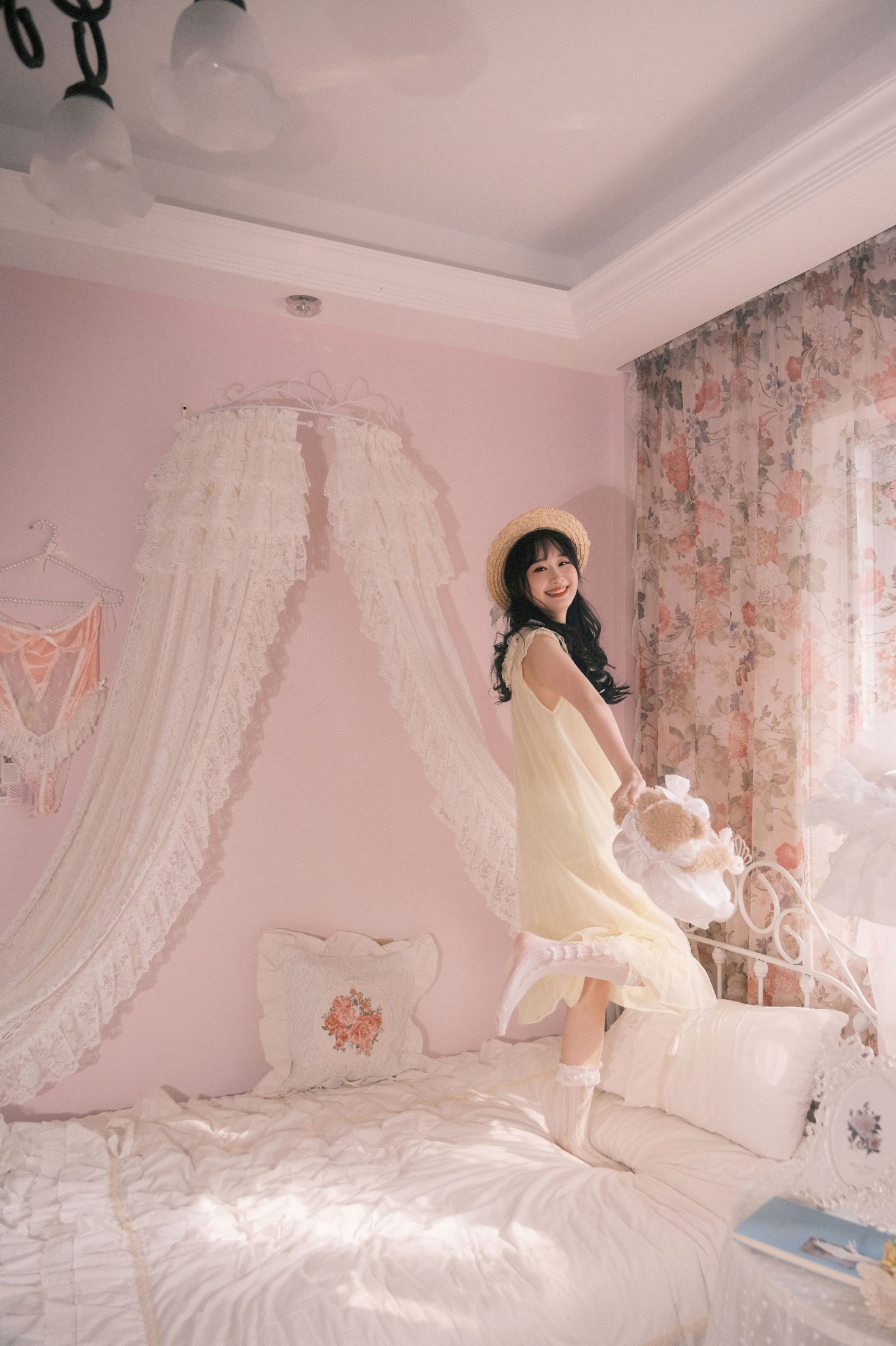 图片[4]-小吴 – 《爱是神洒在她肩上的光》[13P]-COS写真在线网