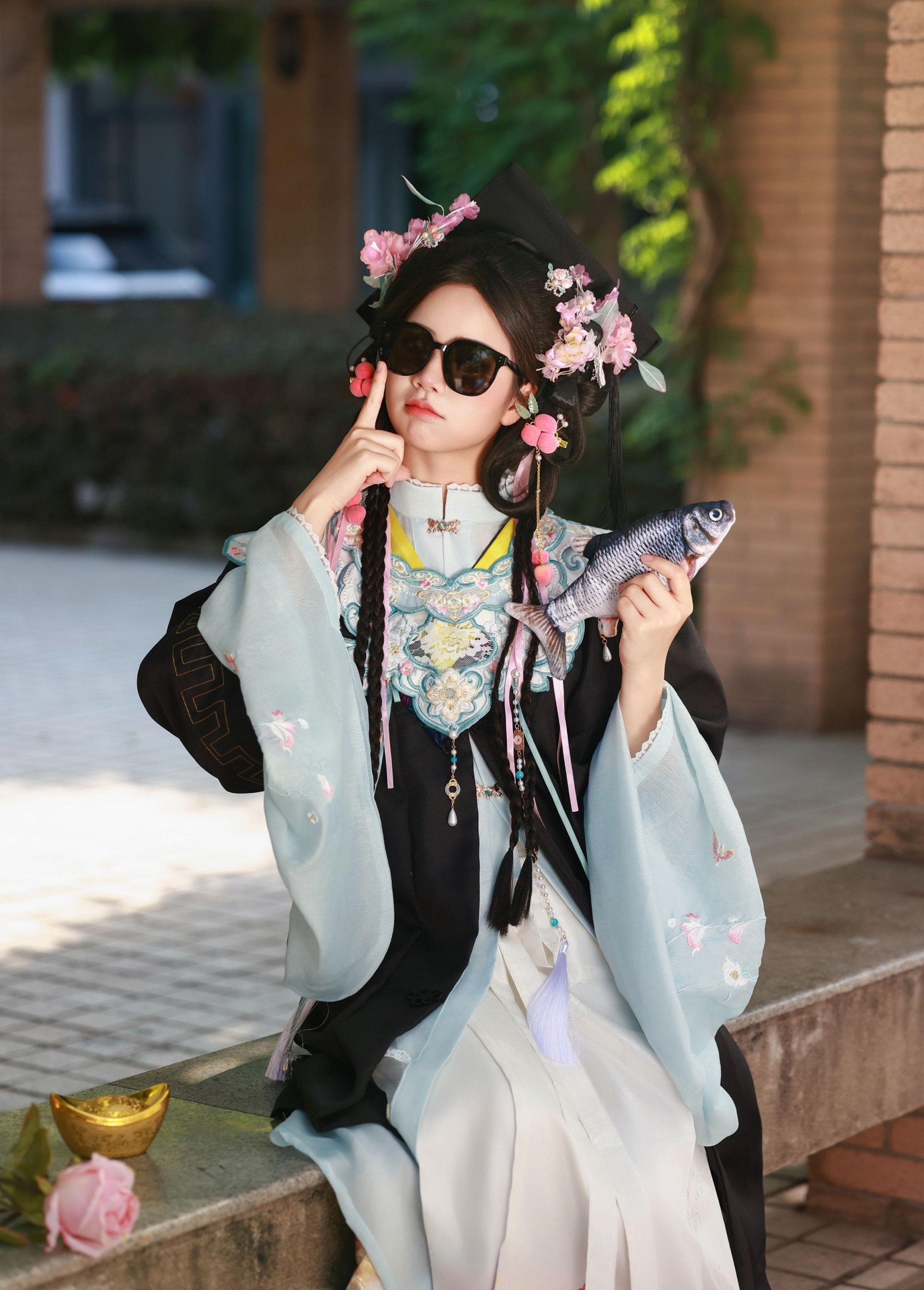图片[2]-小杜同学 – 《国风毕业礼》[16P]-COS写真在线网