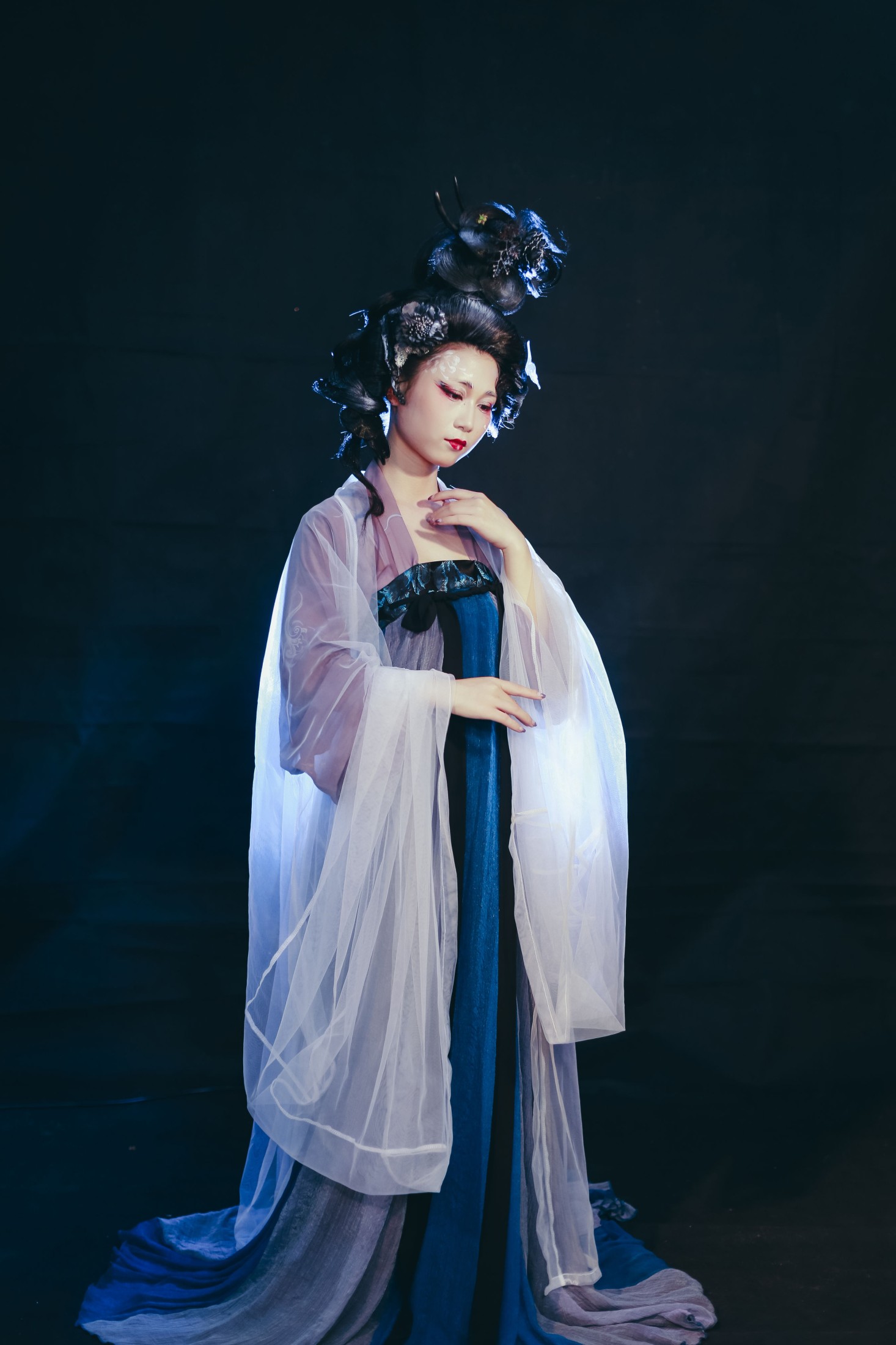 图片[5]-薇蓝 – 《黑山老妖》[50P]-COS写真在线网