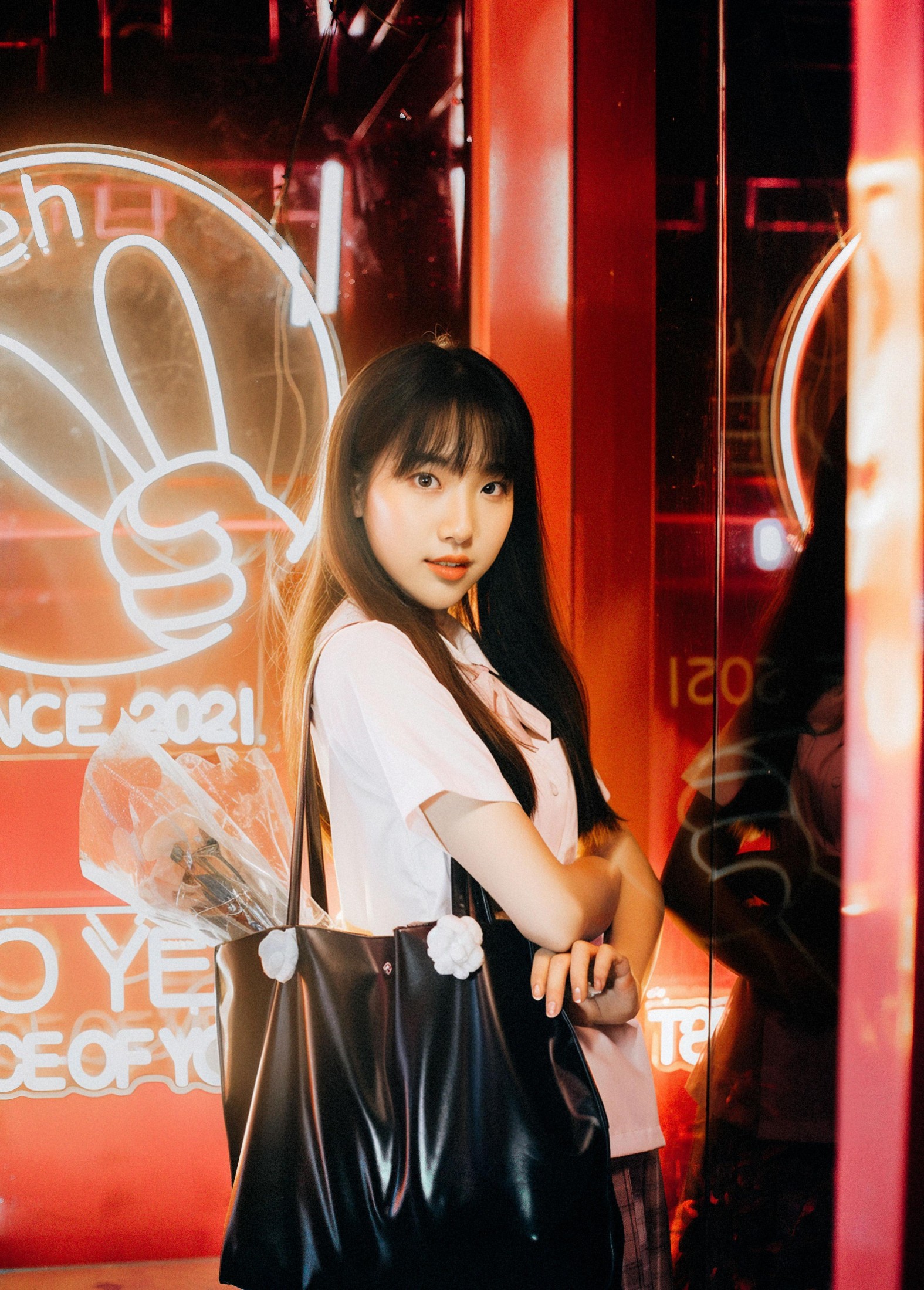 图片[2]-简小橙 – 《深夜港湾》[22P]-COS写真在线网