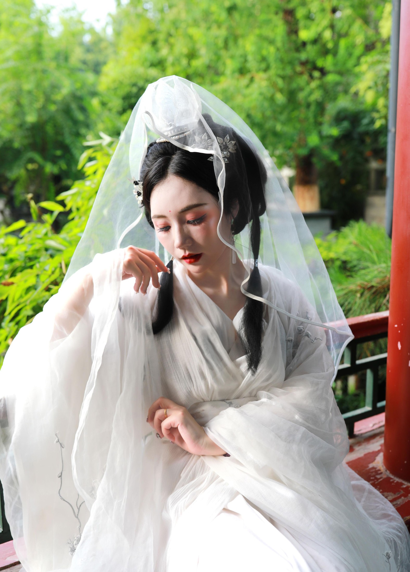 图片[2]-辉儿 – 《汉服菩萨装写真–济南豹突泉》[28P]-COS写真在线网
