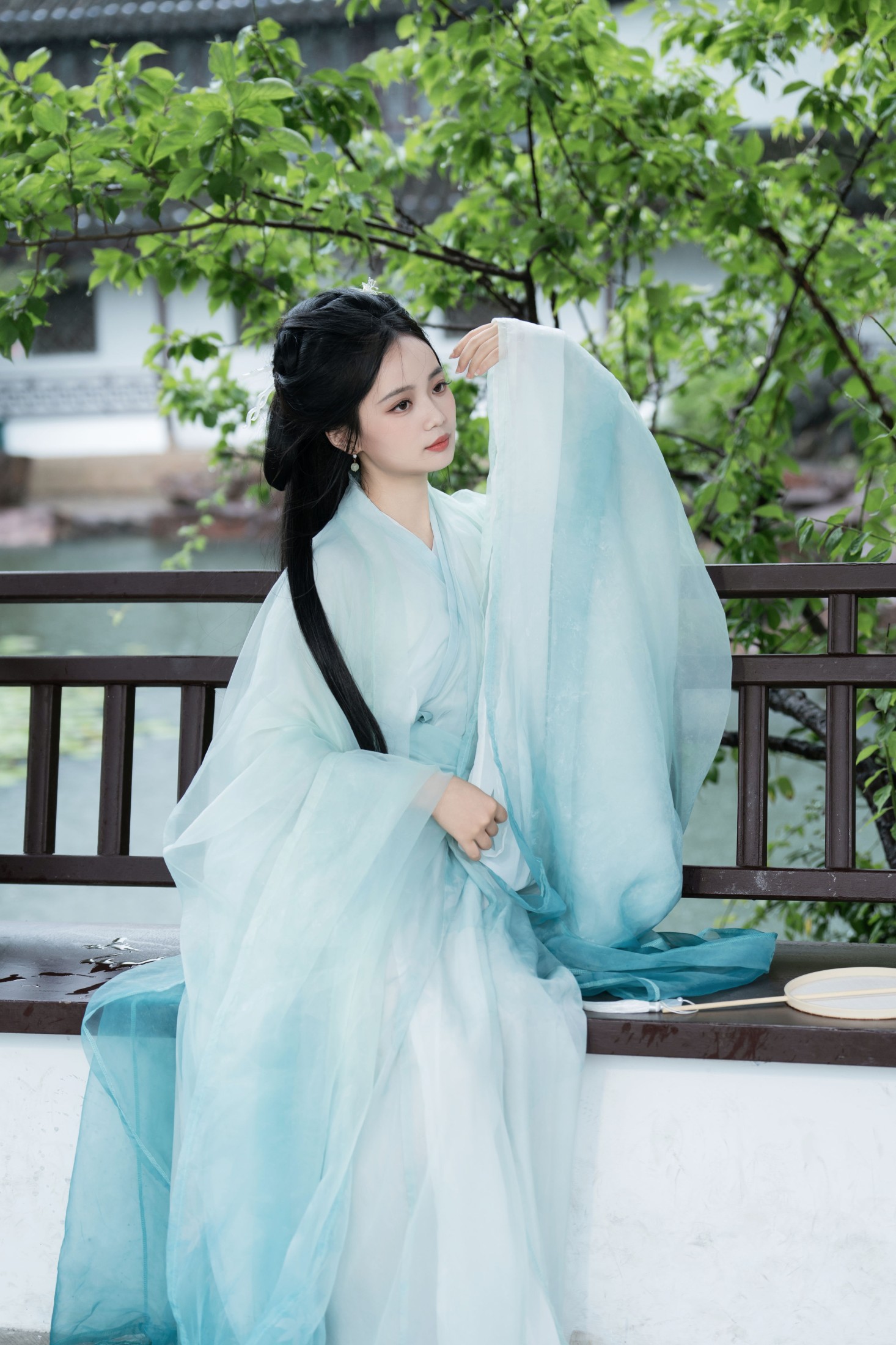小欧O – 《烟云蒙蒙》[19P]-COS写真在线网