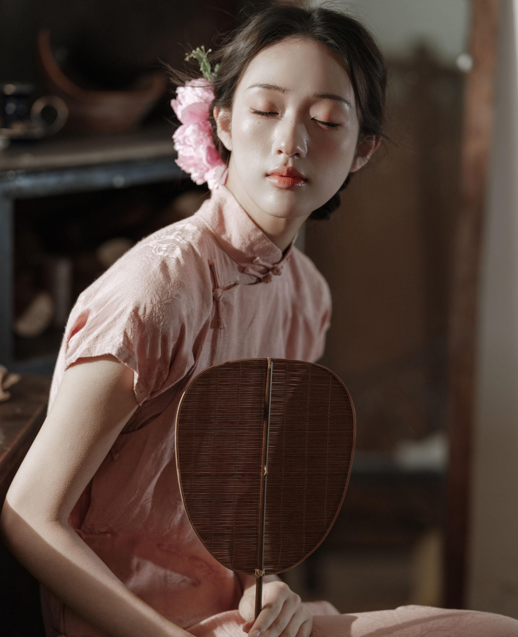 图片[2]-阿梦 – 《芍药》[13P]-COS写真在线网