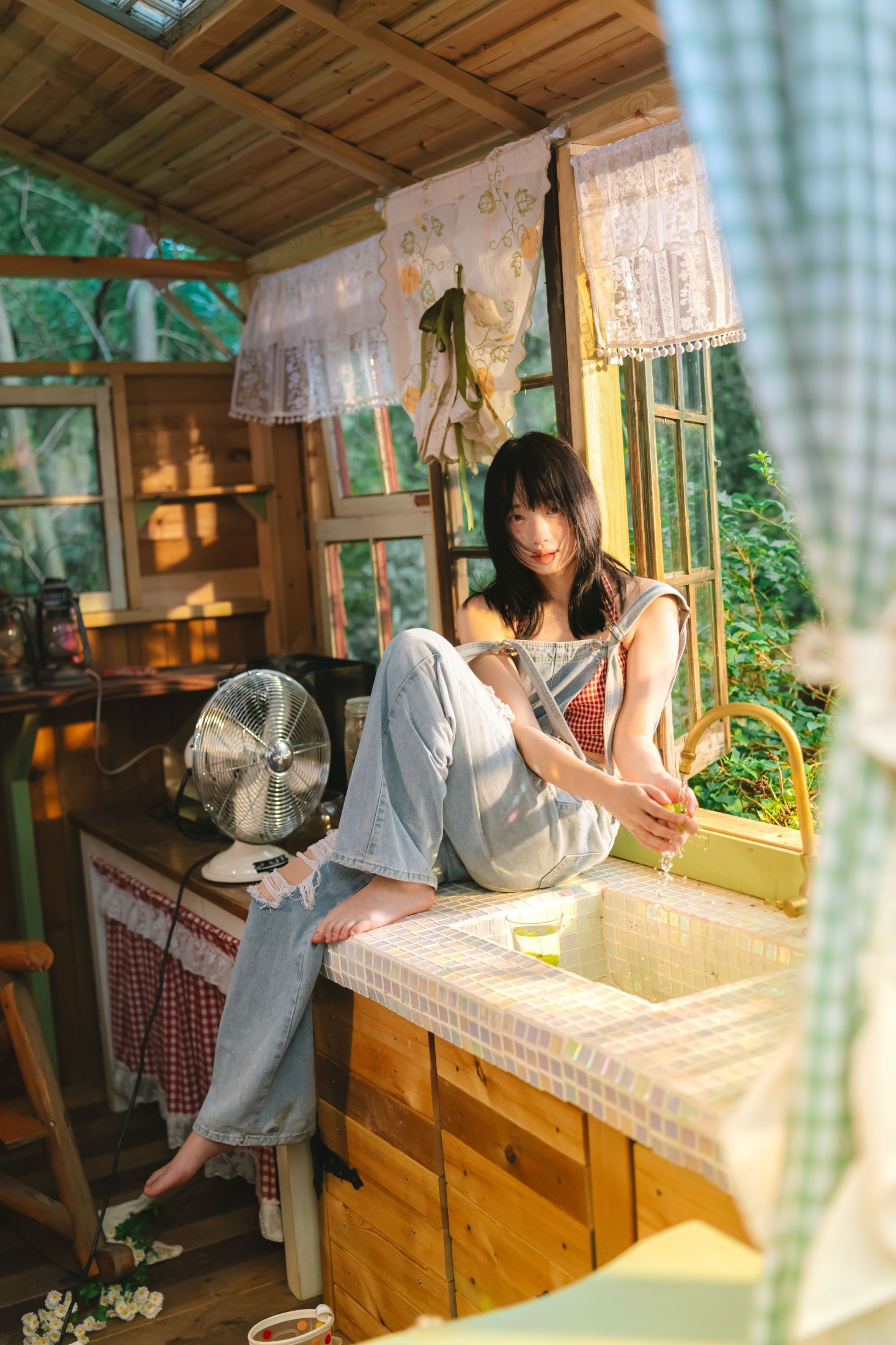 图片[5]-西波吖 – 《小木屋里的时光切片》[19P]-COS写真在线网