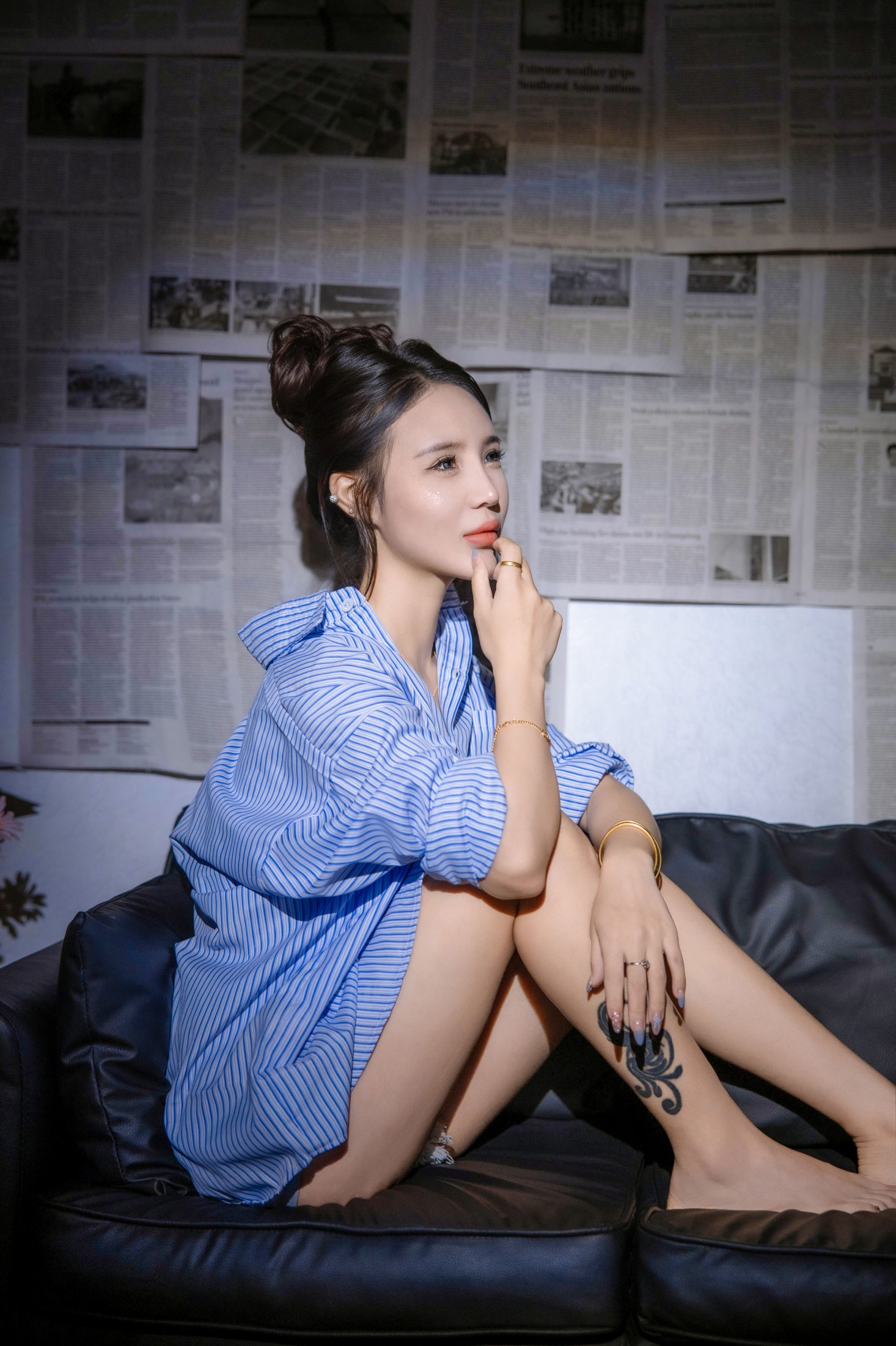 图片[4]-钱程似锦. – 《冷调居家写真》[20P]-COS写真在线网