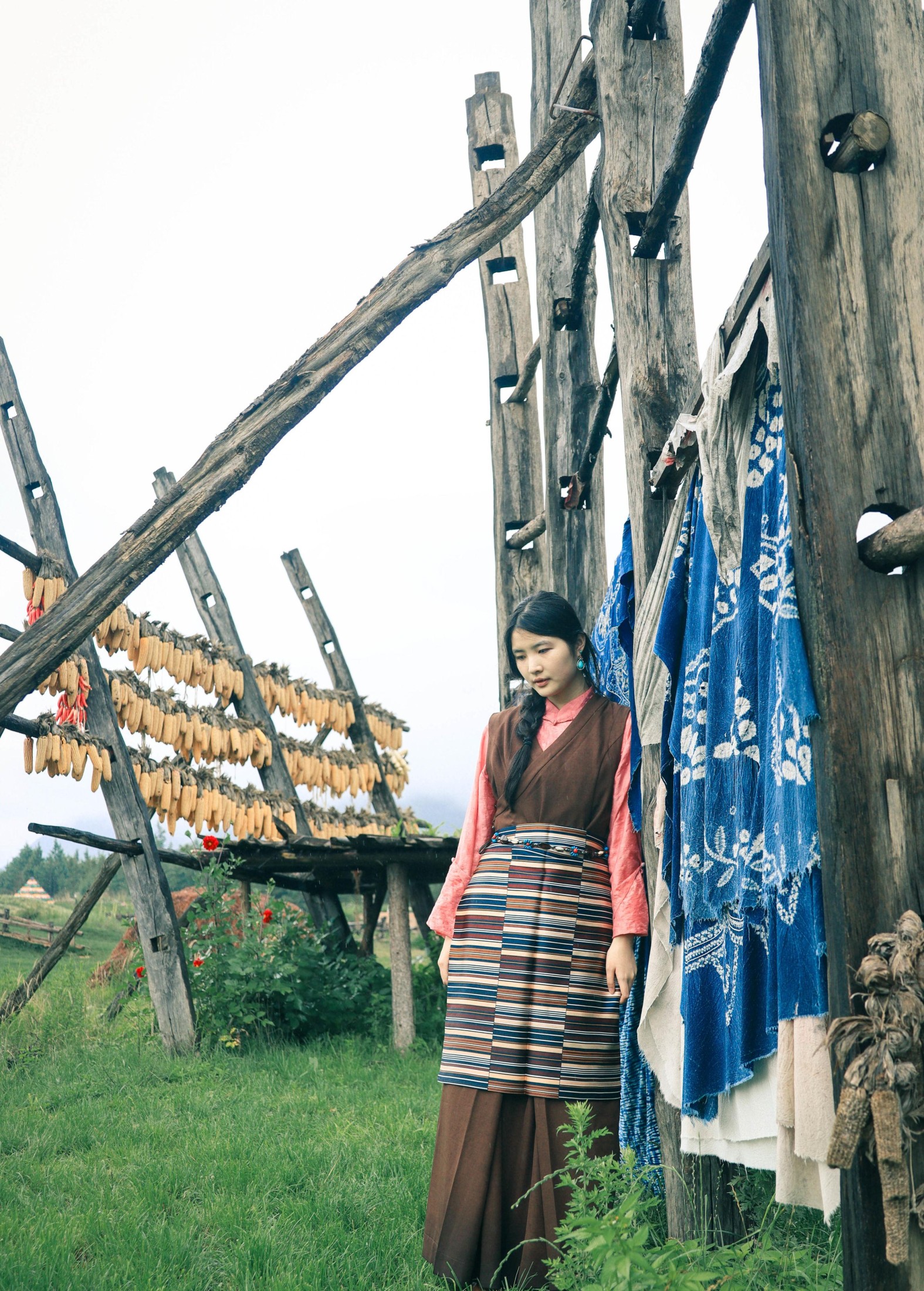 图片[2]-橙子 – 《自由的、毫无修饰的》[14P]-COS写真在线网
