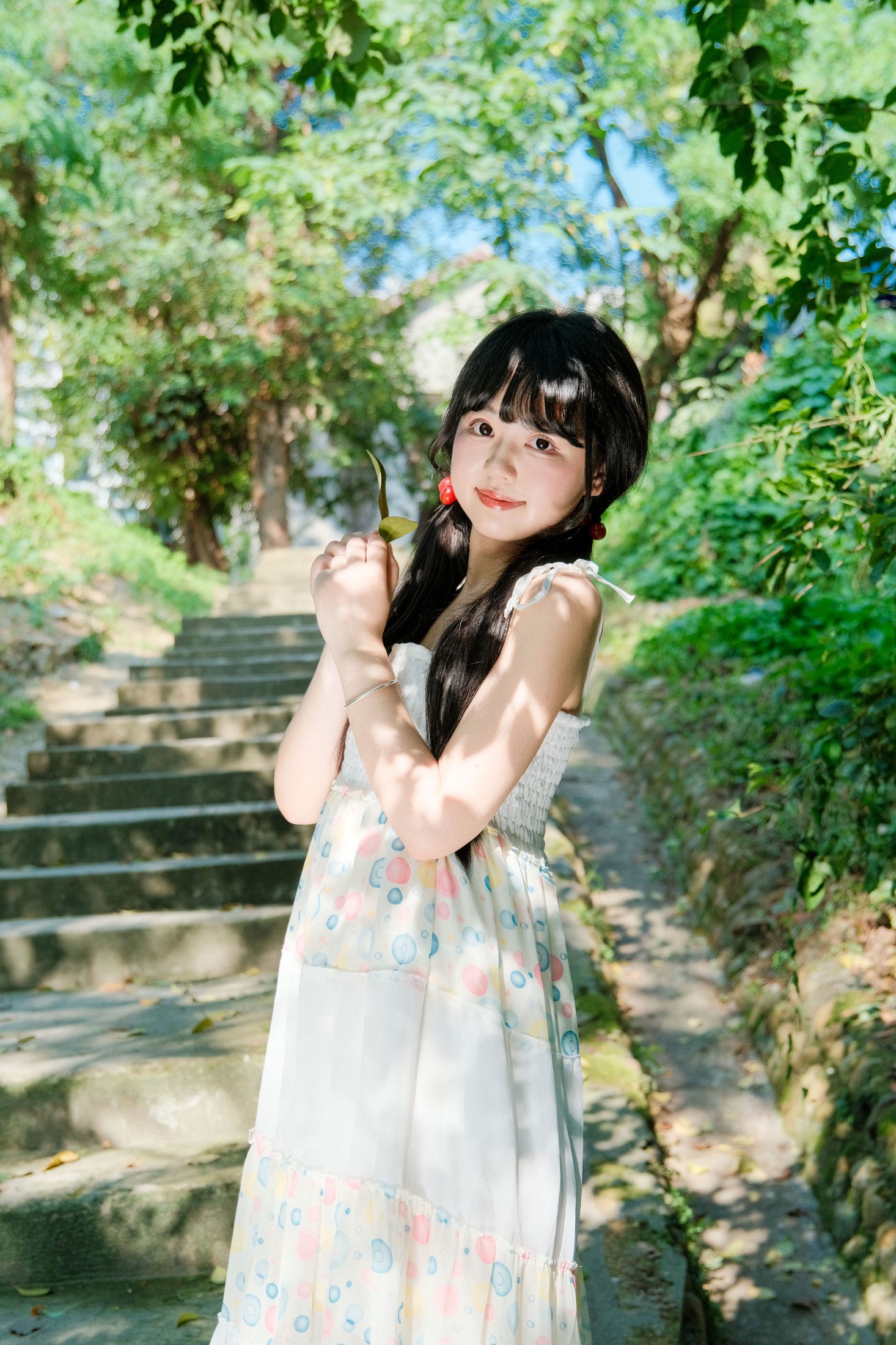小梨花儿 – 《绿色夏日》[26P]-COS写真在线网