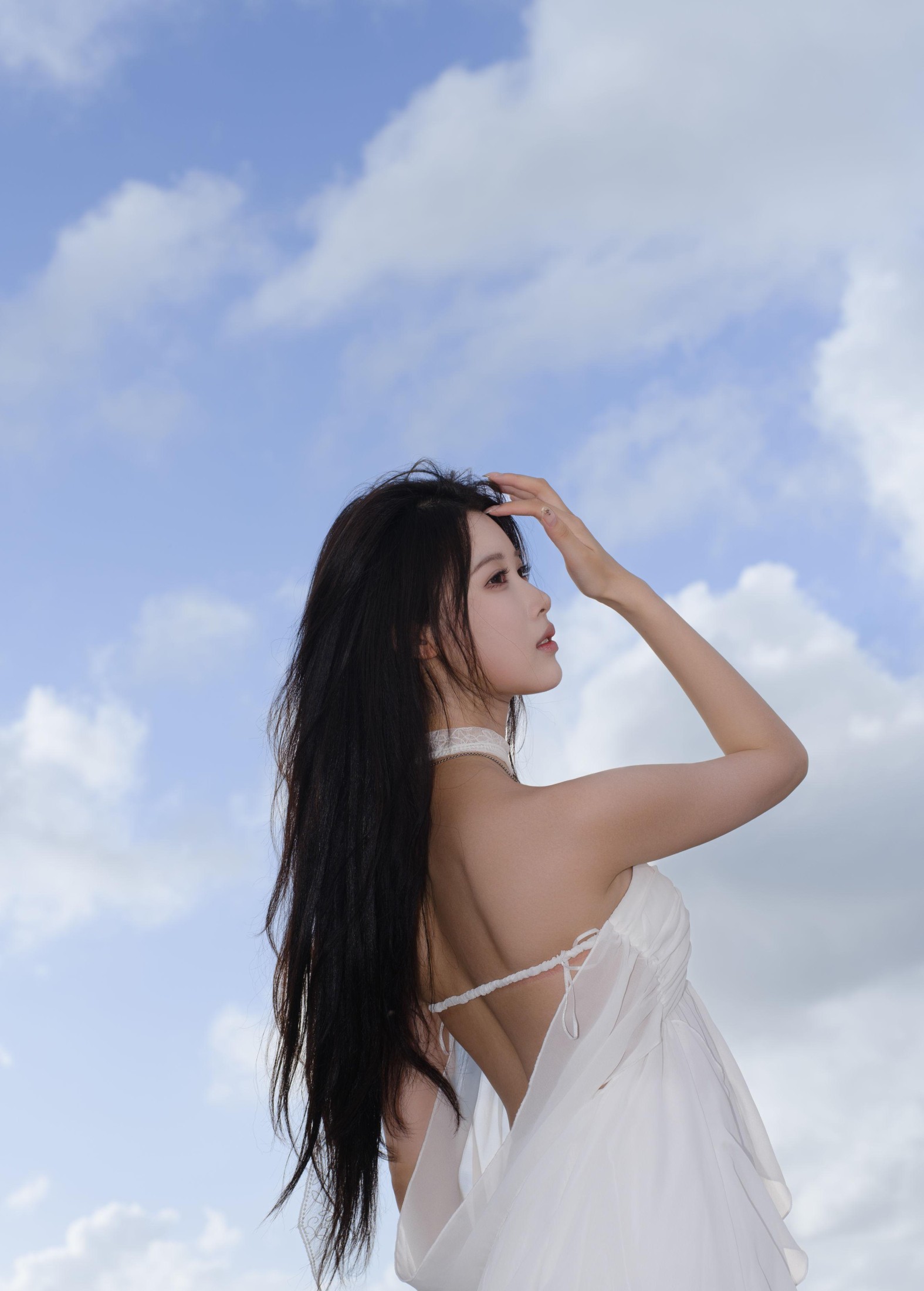 图片[2]-林唯艺 – 《海边的遐想》[23P]-COS写真在线网