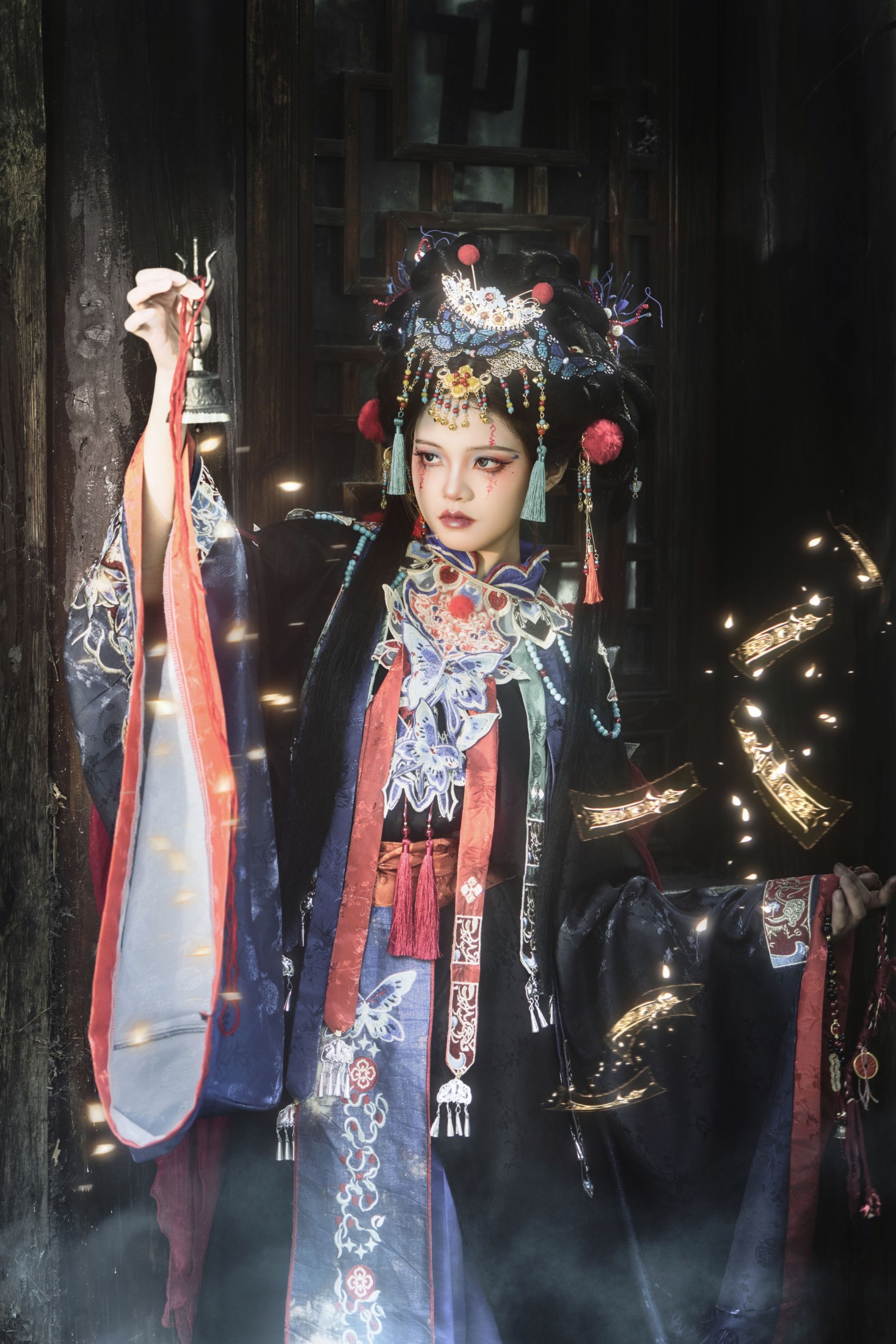 此糸紫 – 《大祭司》[25P]-COS写真在线网