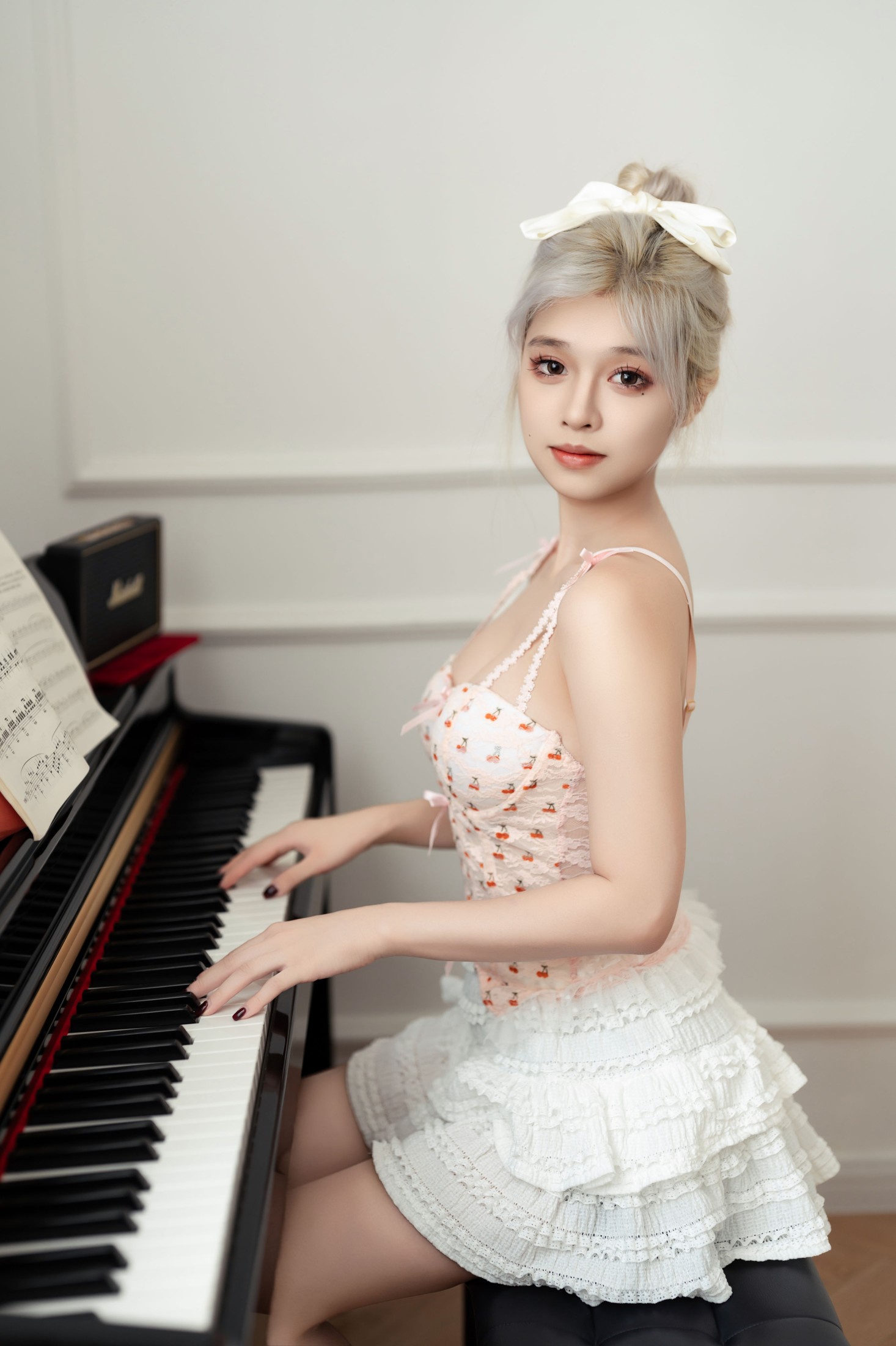 诸葛亮盘丝洞 – 《慵懒与邂逅》[41P]-COS写真在线网