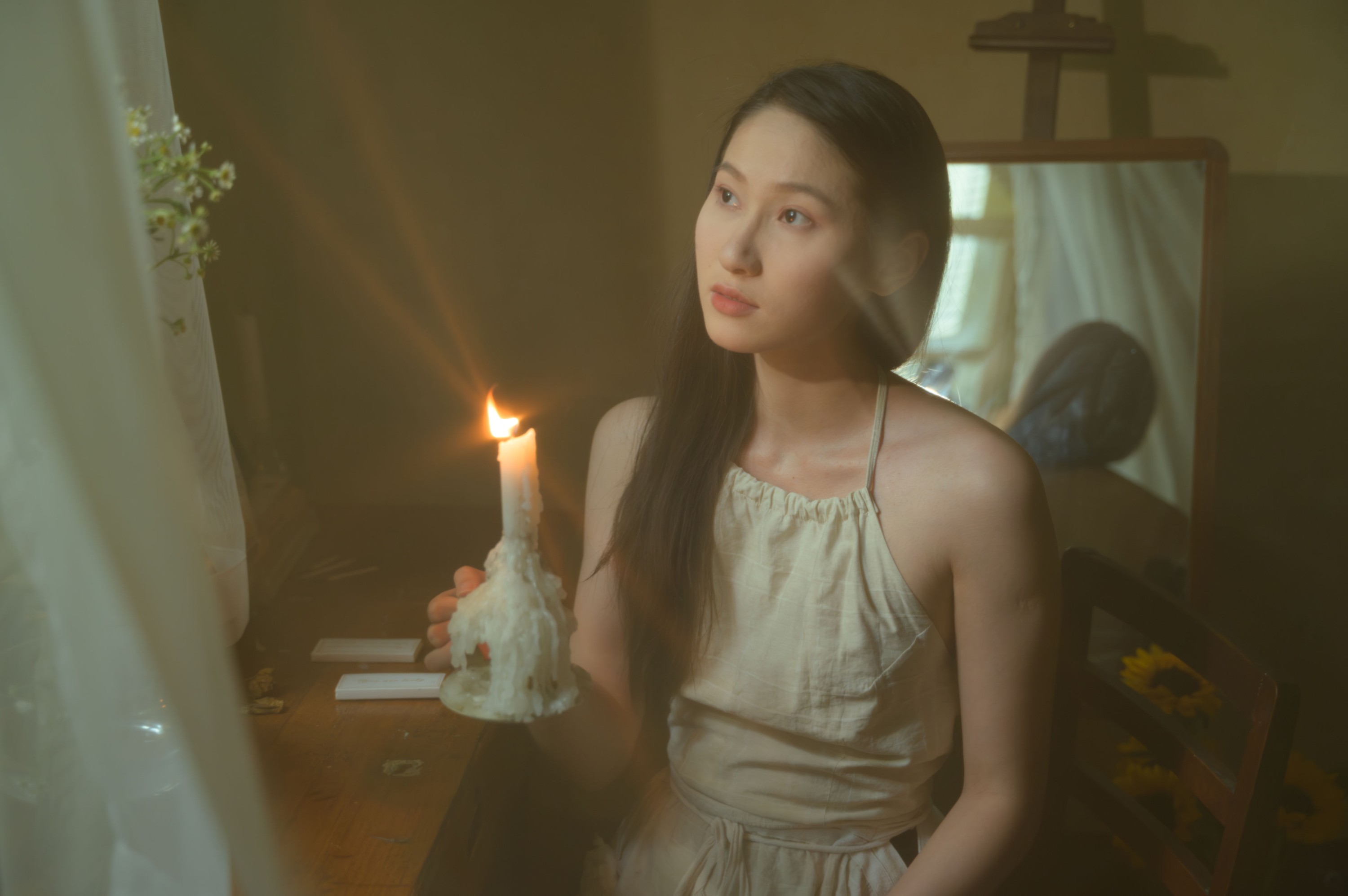 珂珂大王 – 《万物与我都是荒诞的静寂》[36P]-COS写真在线网