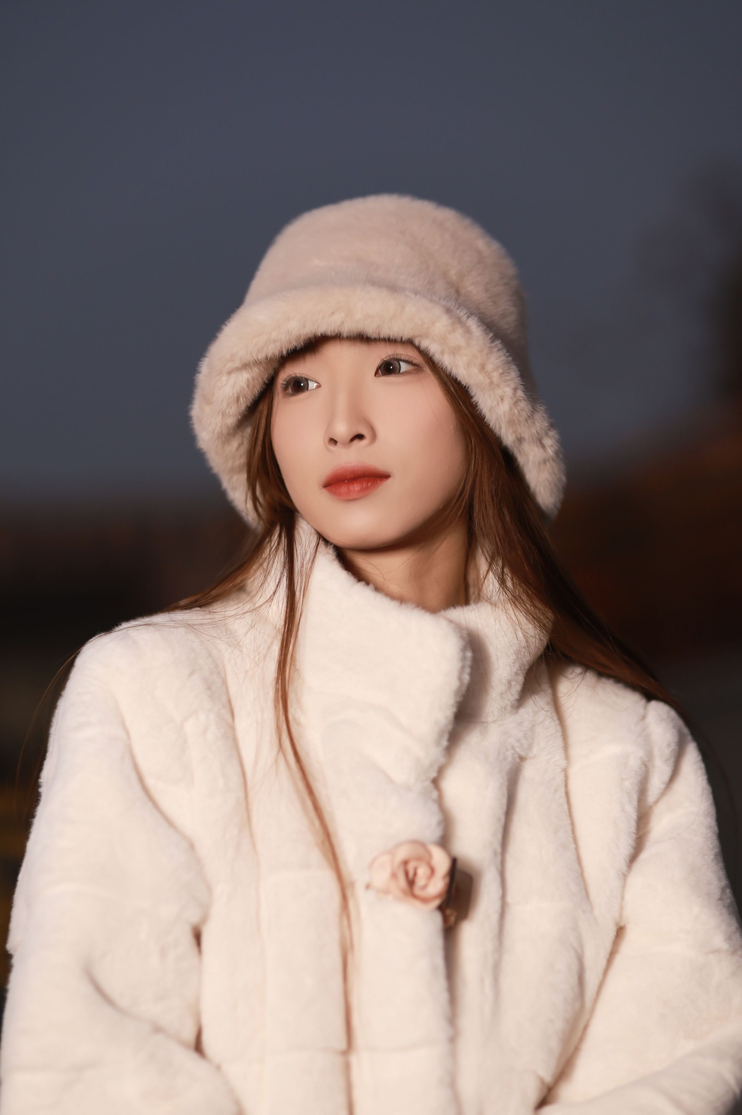 图片[4]-婷子 – 《人间忽晚 山河已秋》[38P]-COS写真在线网