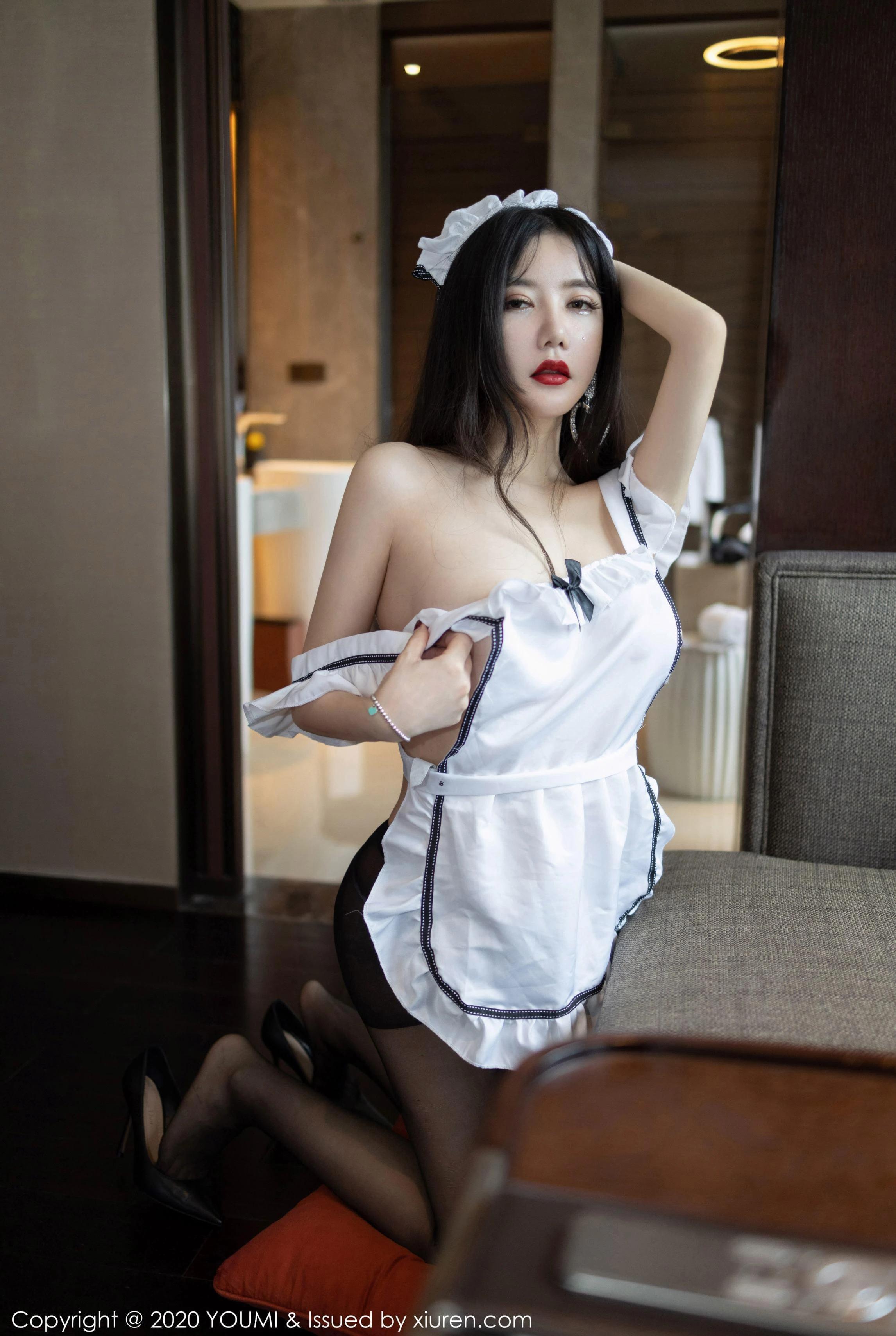图片[2]-尤蜜荟 VOL.440 李妍曦-COS写真在线网