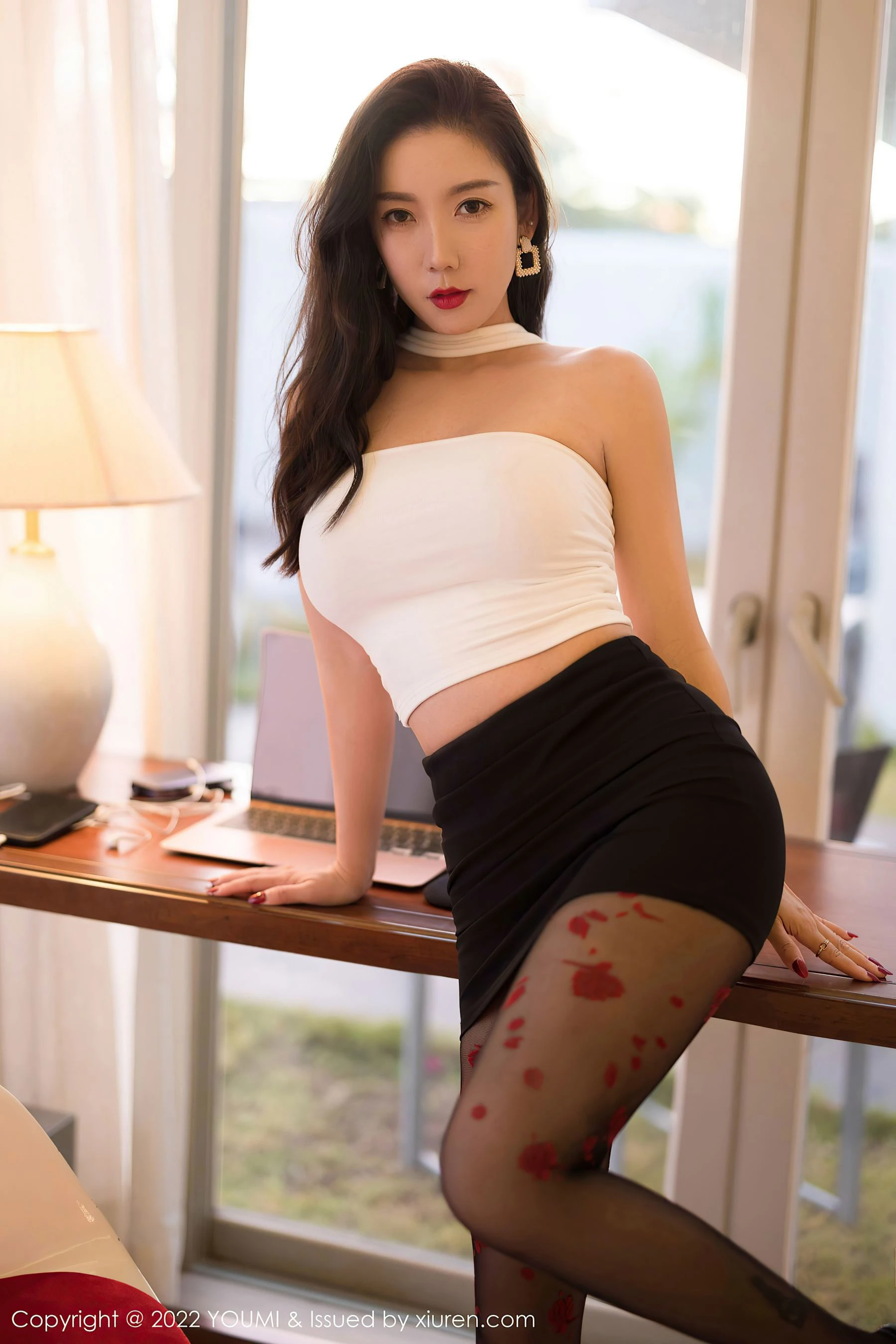 图片[4]-尤蜜荟 VOL.756 艾静香 三亚旅拍-COS写真在线网